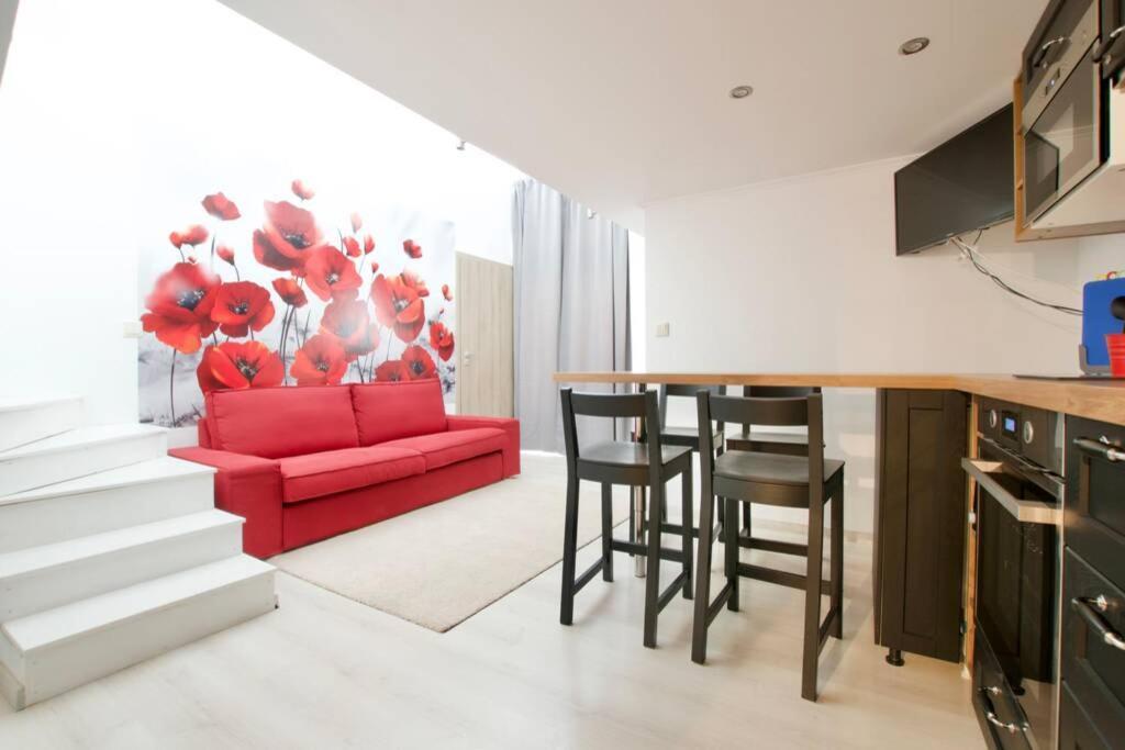 Standard Apartment By Hi5- Rose Street'S Home Boedapest Buitenkant foto